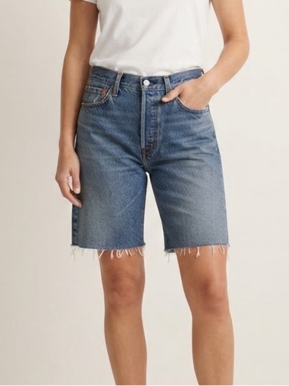 Levi’s Sz 27 501 90s Cut Off Bermuda Raw Hem Denim Short